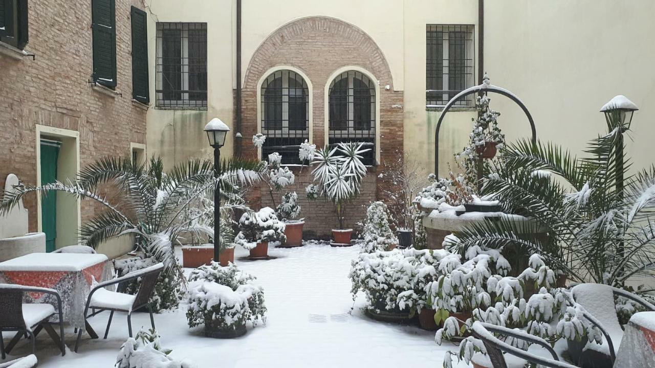 Hotel Corte Estense Ferrara Exterior photo